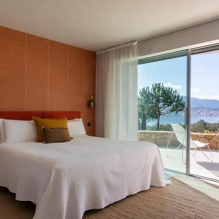 Casa Lou אולמטו