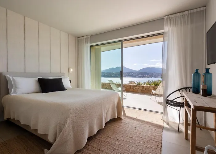 Casa Lou Olmeto (Corsica)